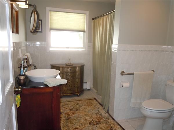 20 Lisa Road Peabody, MA 01960 - Photo 9 of 21 Gallery Image 9
