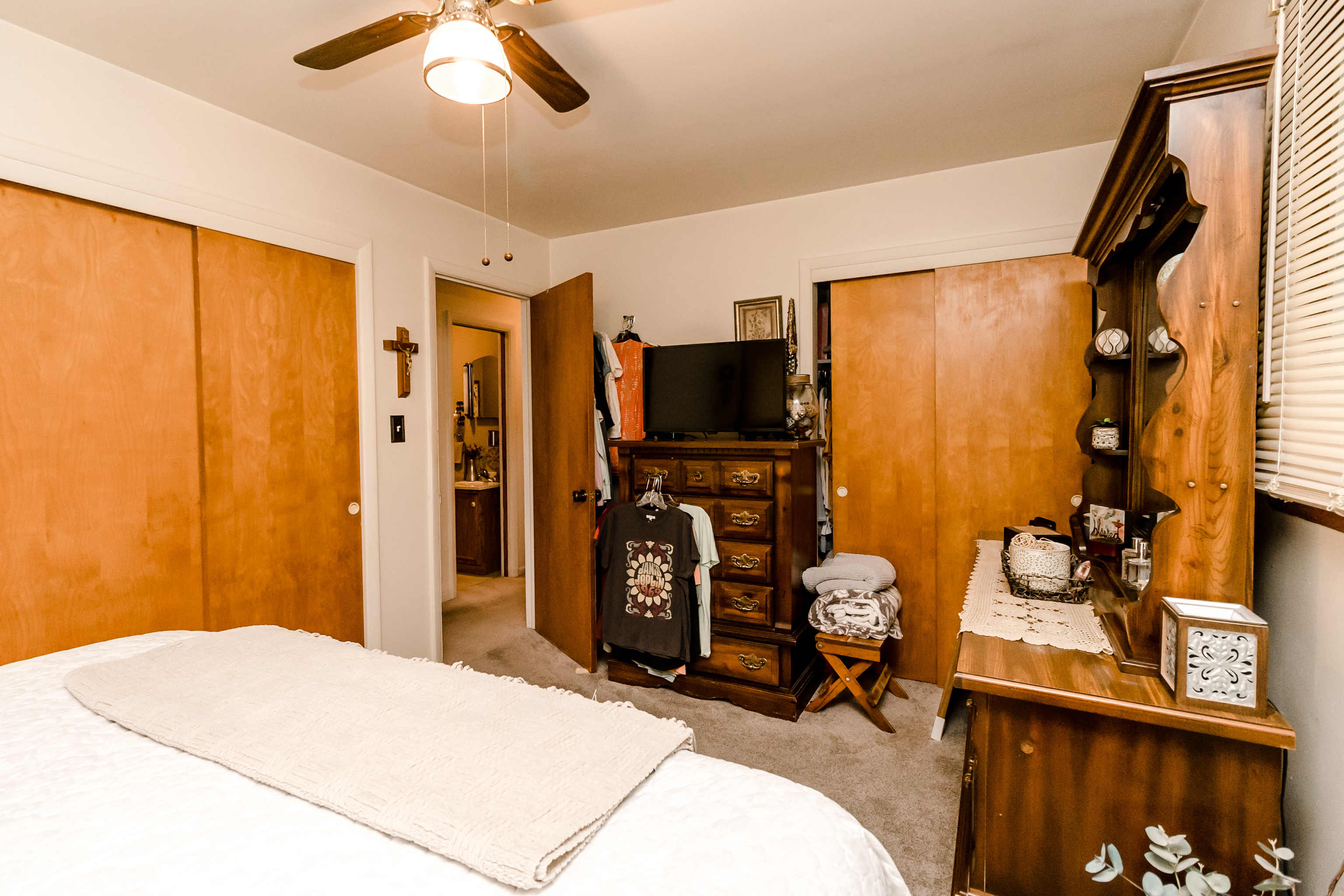 230 North Green Springs Road Indianapolis, IN 46214 - Photo 16 of 25