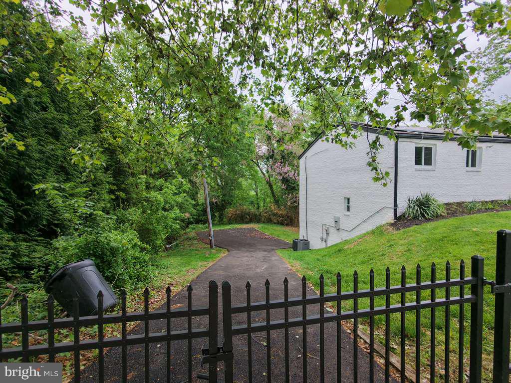 113 Edgewood Road Towson, MD 21286 - Photo 11 of 62