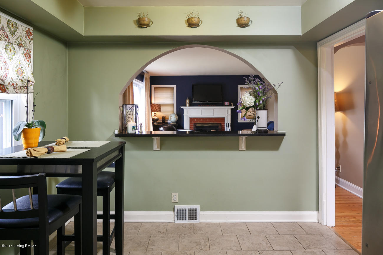3608 Hughes Road Louisville, KY 40207 - Photo 12 of 23 RealTourCast _ Family Realty _ Hughes (1
