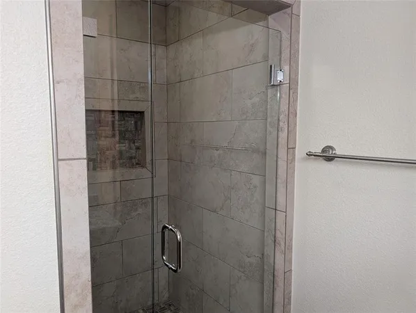 $978,000 | 21855 South Farm To Market 148, Kemp, TX 75143