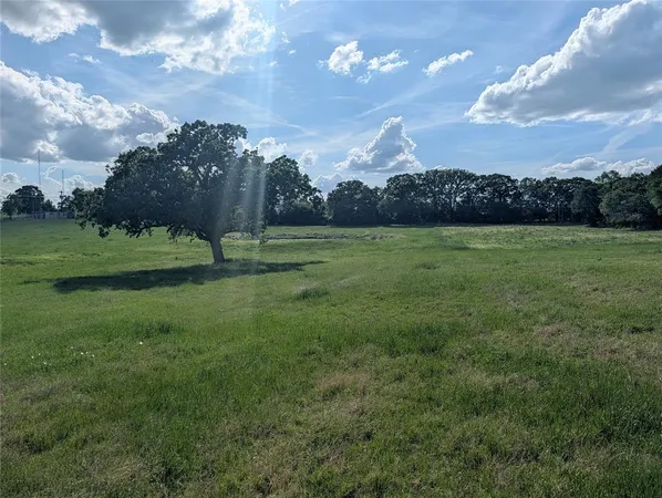 $978,000 | 21855 South Farm To Market 148, Kemp, TX 75143