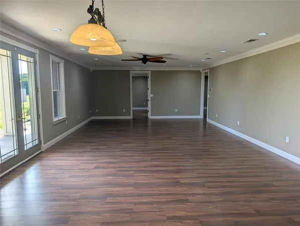 $978,000 | 21855 South Farm To Market 148, Kemp, TX 75143