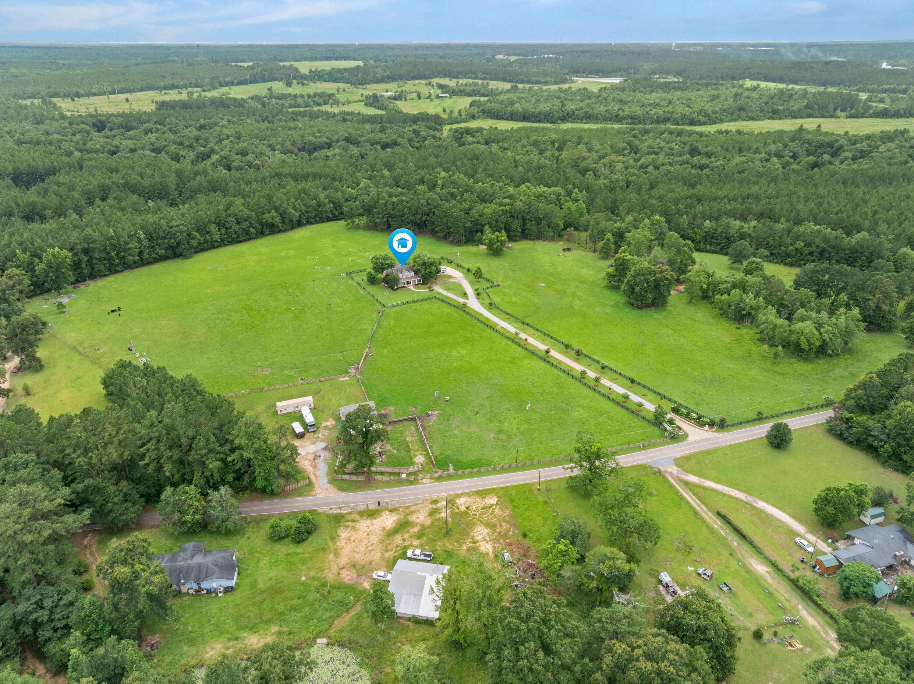 187 Harold Tucker Road Purvis, MS 39475 - Photo 5 of 70 Gallery Image 5