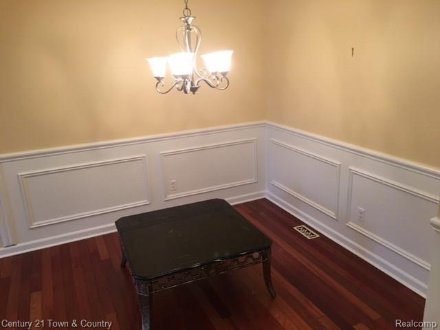 41961 Utica Road, Unit 5 Sterling Heights, MI 48313 - Photo 3 of 13 IMG_0655.JPG