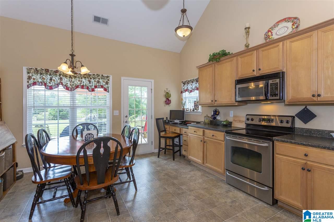 153 Robin Street Calera, AL 35040 - Photo 9 of 29