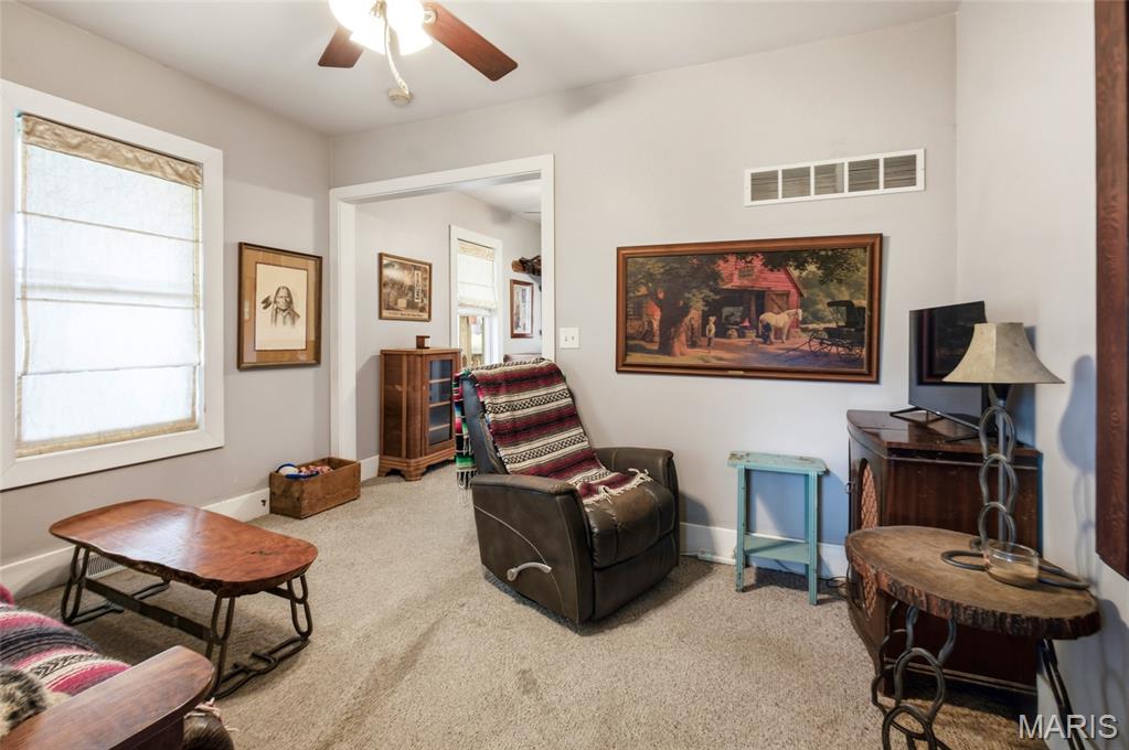9965 Fruit Road Alhambra, IL 62001 - Photo 17 of 40 Gallery Image 17