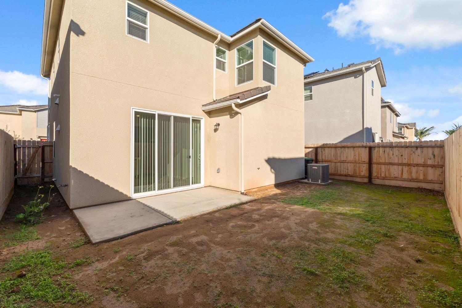 1116 Elevations Way West Madera, CA 93636 - Photo 26 of 35 a view of backyard of house