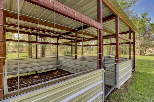 $305,000 | 28675 Red Oak Drive, Walker, LA 70785