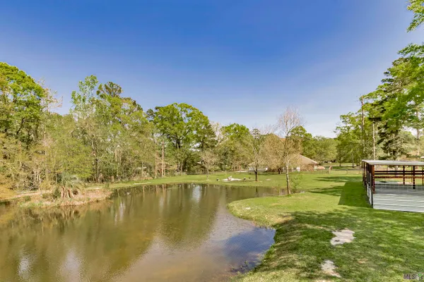 $305,000 | 28675 Red Oak Drive, Walker, LA 70785