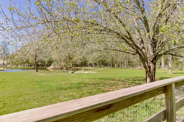 $305,000 | 28675 Red Oak Drive, Walker, LA 70785