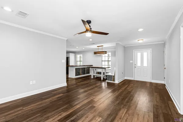 $305,000 | 28675 Red Oak Drive, Walker, LA 70785