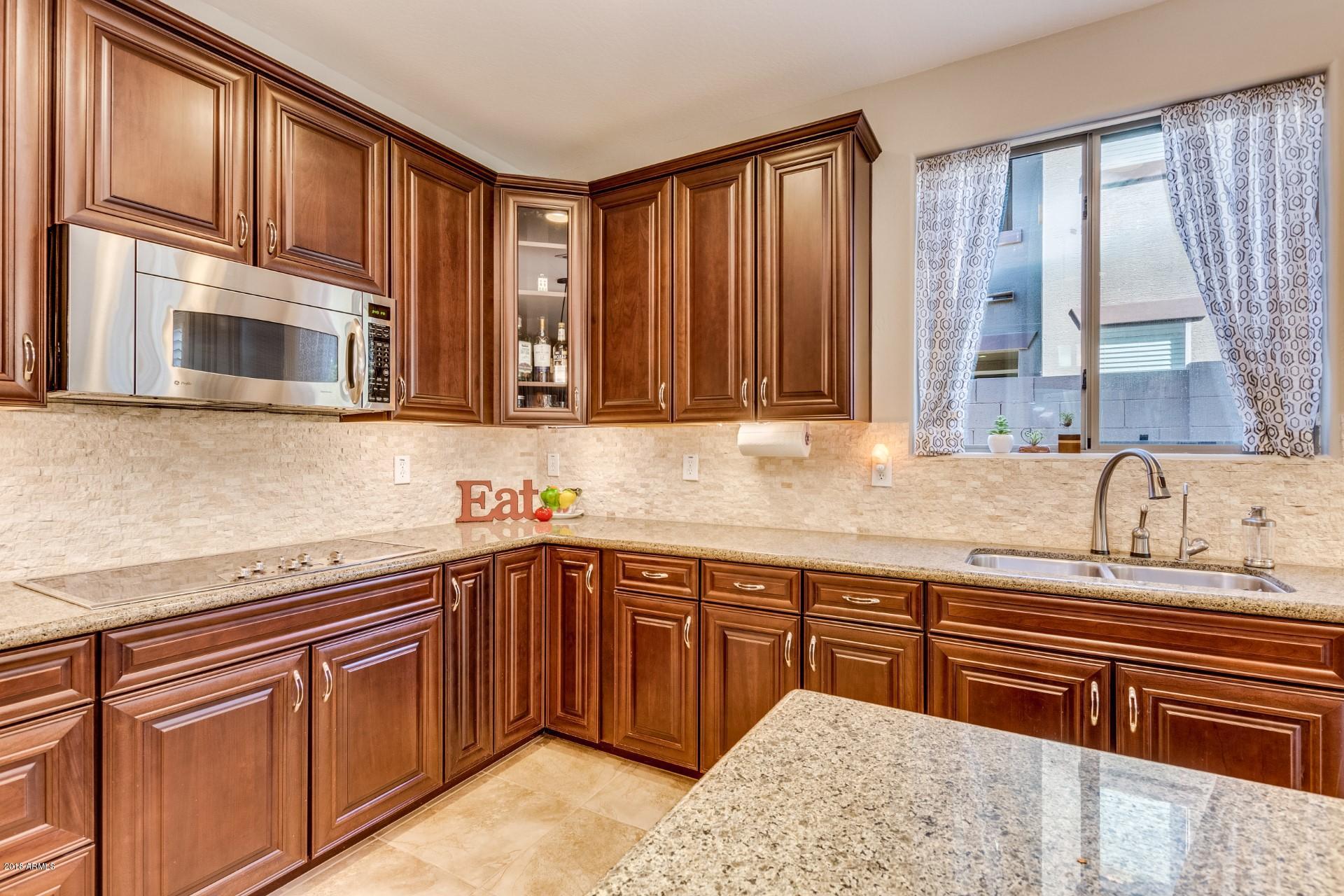3899 East Morrison Ranch Parkway Gilbert, AZ 85296 - Photo 6 of 26 Kitchen