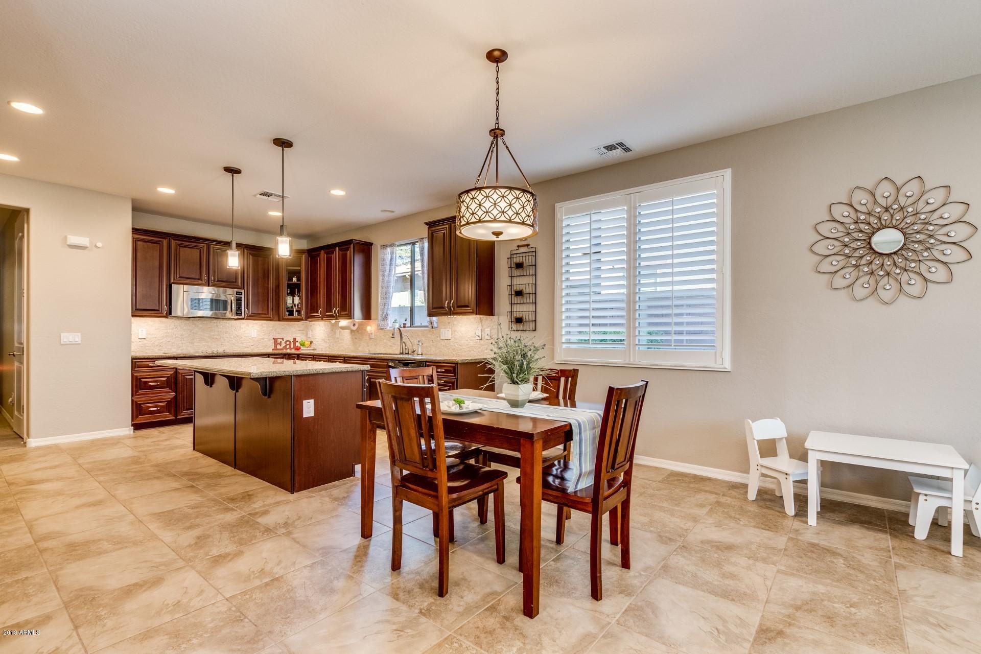3899 East Morrison Ranch Parkway Gilbert, AZ 85296 - Photo 7 of 26 Kitchen