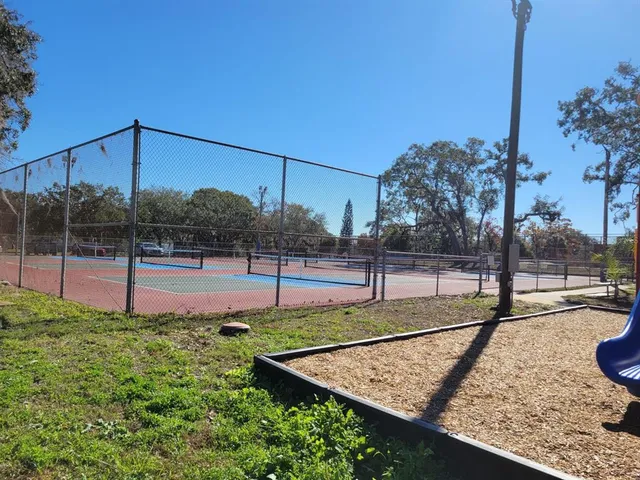 $2,000 | 12231 Magnolia Grove Lane, Hudson, FL 34667