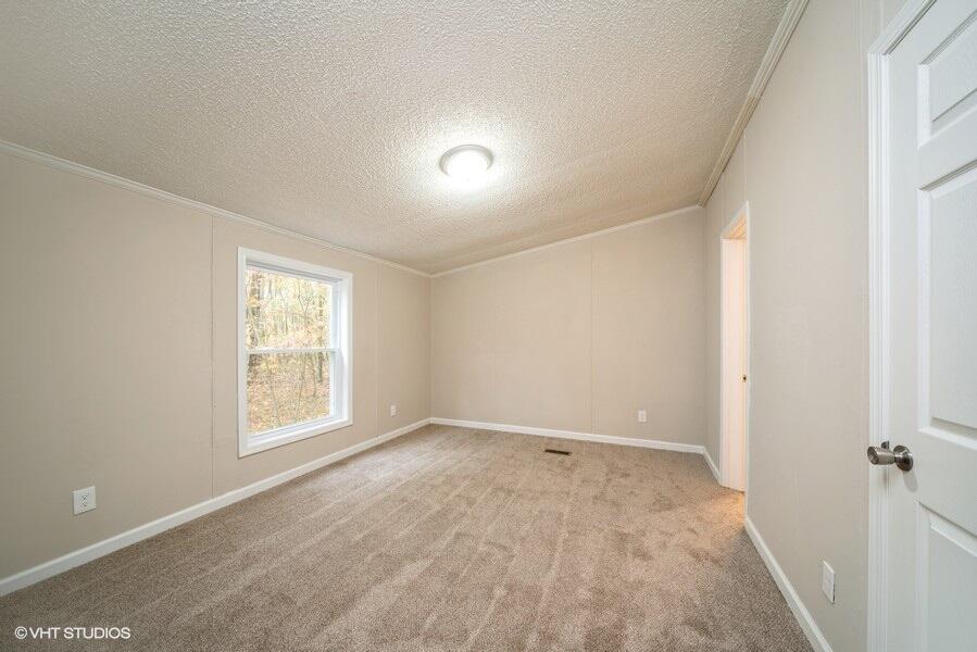 2630 Strand Road Muskegon, MI 49445 - Photo 9 of 15 09_2630StrandRd_2014_LowRes