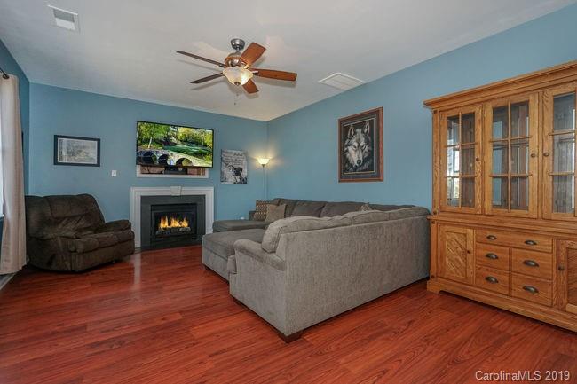 129 Elrosa Road Mooresville, NC 28115 - Photo 17 of 42 Gallery Image 17