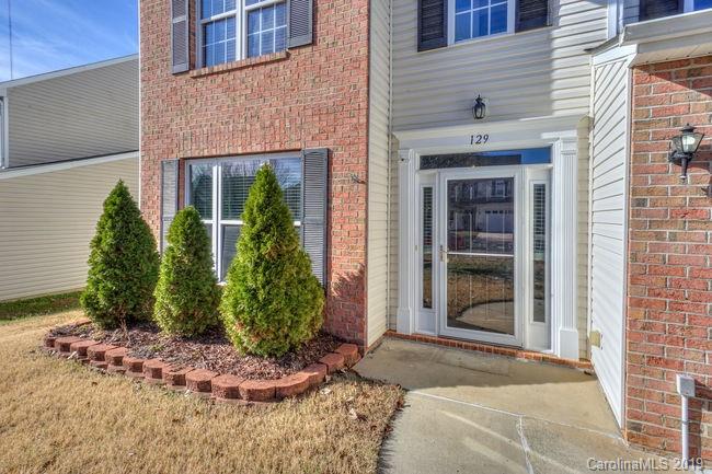 129 Elrosa Road Mooresville, NC 28115 - Photo 4 of 42 Gallery Image 4