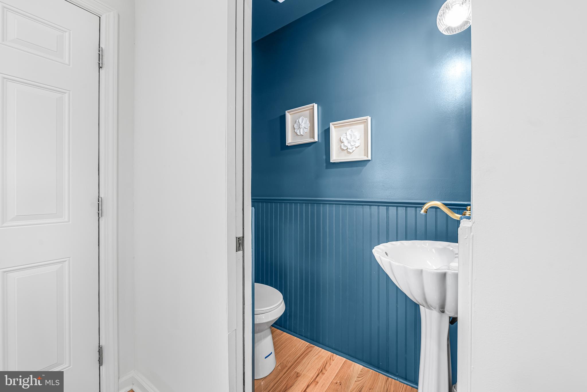 177 V Street Northeast Washington, DC 20002 - Photo 16 of 32 a balcony with a toilet