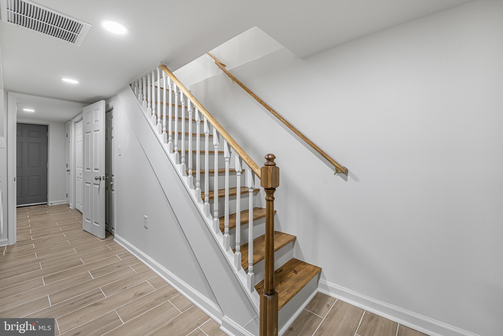 177 V Street Northeast Washington, DC 20002 - Photo 27 of 32 a view of entryway