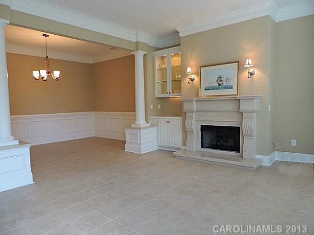 6367 Wakehurst Road Charlotte, NC 28226 - Photo 3 of 16