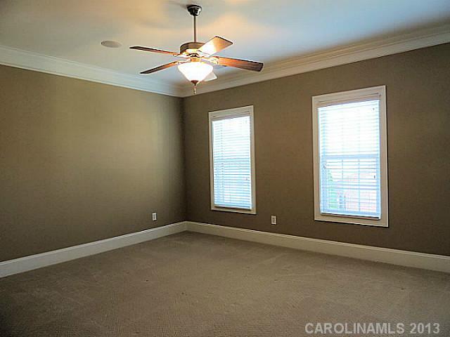 6367 Wakehurst Road Charlotte, NC 28226 - Photo 7 of 16
