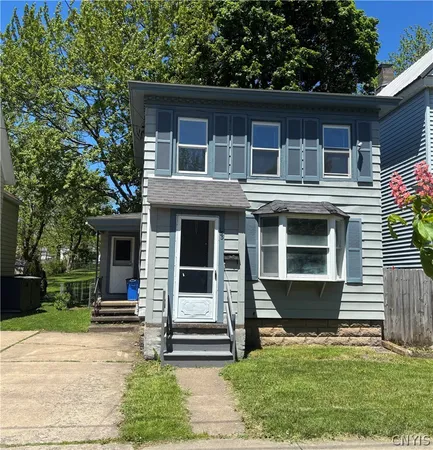 $1,700 | 135 West Mohawk Street, Oswego, NY 13126