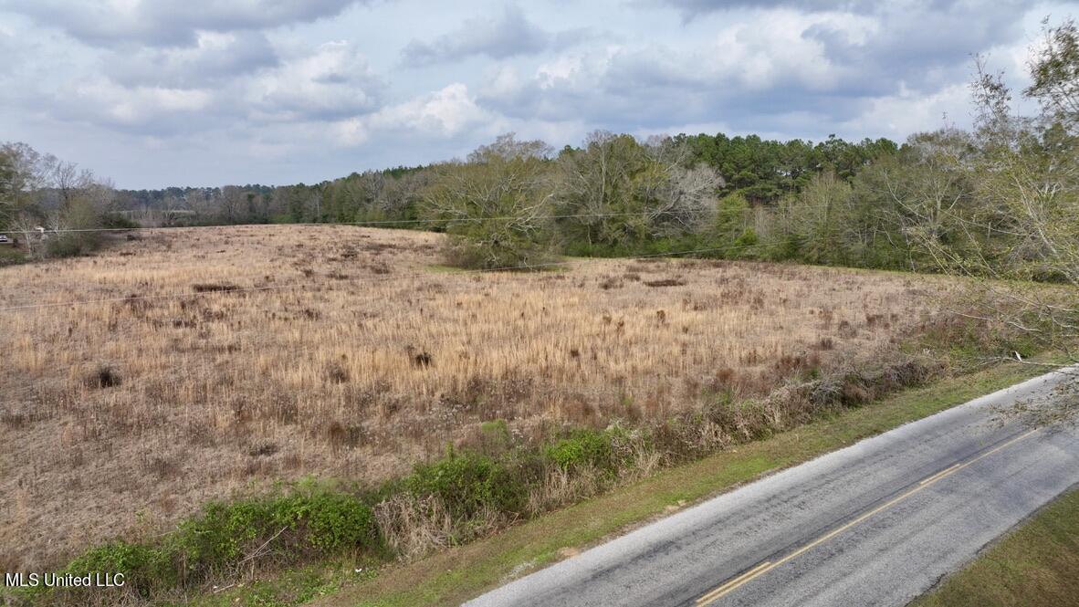 4 Nola Road Northeast Brookhaven, MS 39601 - Photo 29 of 36 8080DB30-8C73-4BEB-B659-25D76D432220_1_1