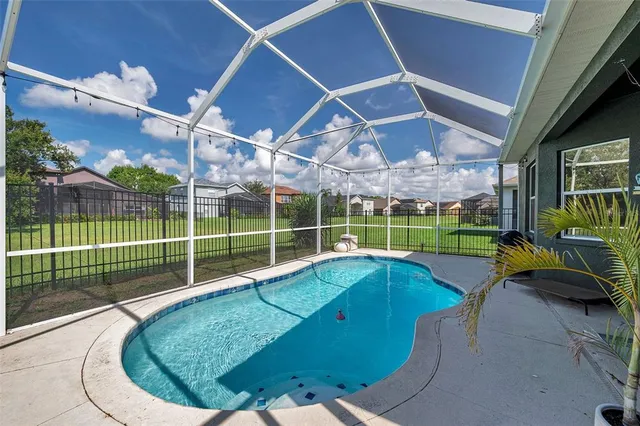 $478,000 | 4641 Rolling Green Drive, Wesley Chapel, FL 33543