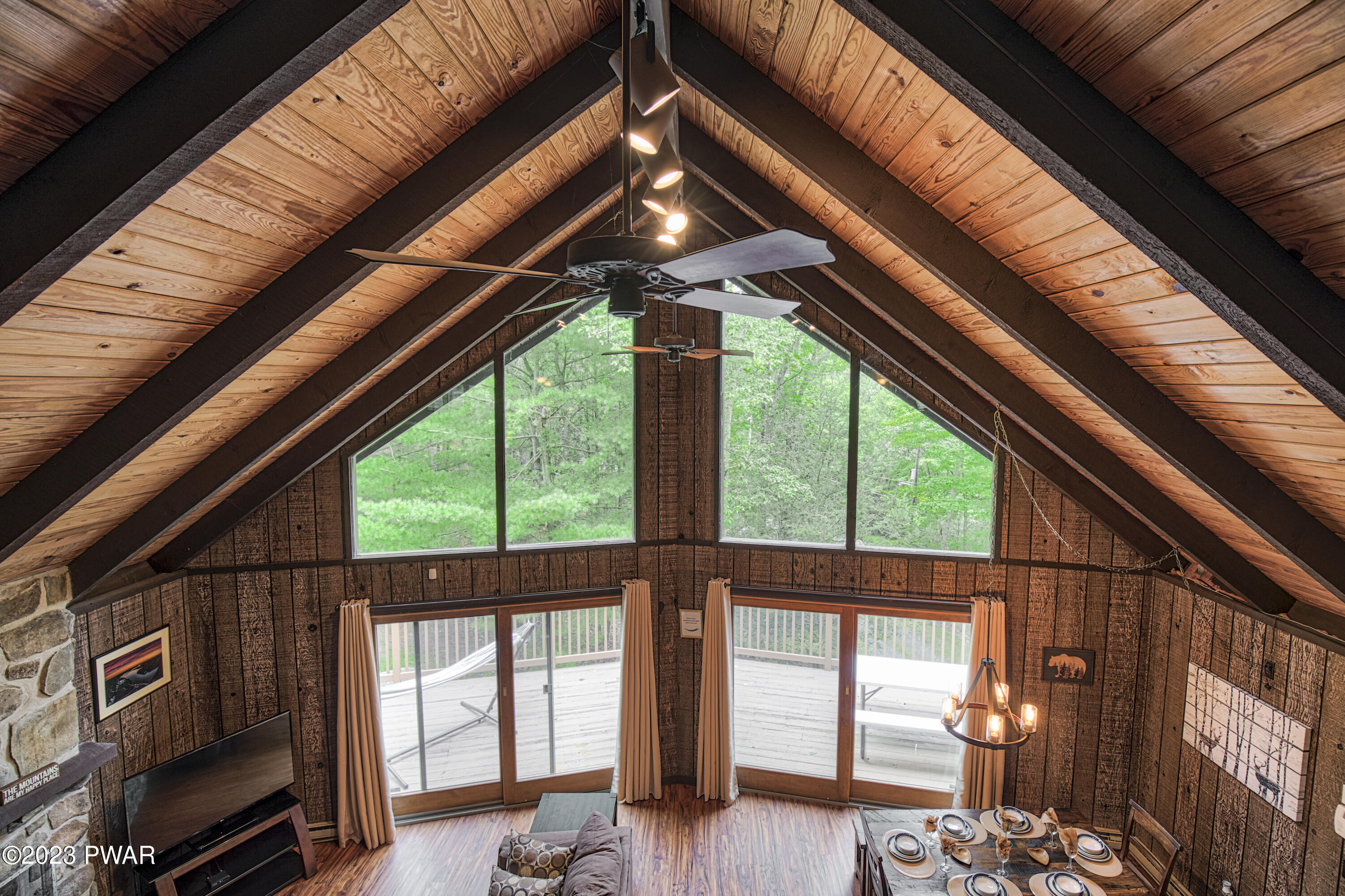 135 Bear Trap Mountain Road Greentown, PA 18426 - Photo 2 of 45 Third floor towards windows