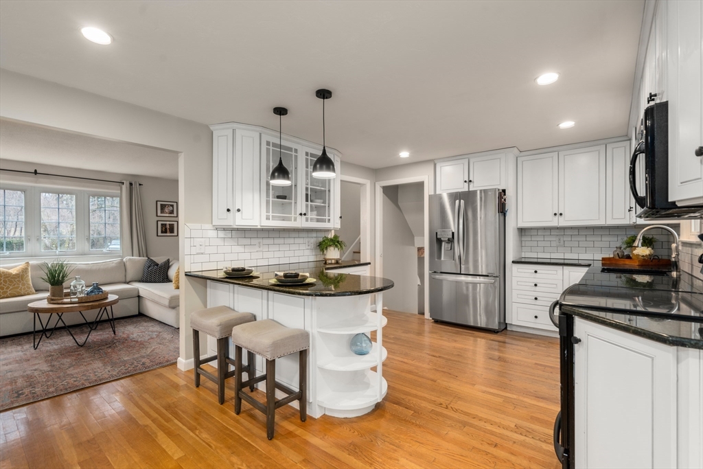 50 Brownlea Road Framingham, MA 01701 - Photo 9 of 38 Gallery Image 9