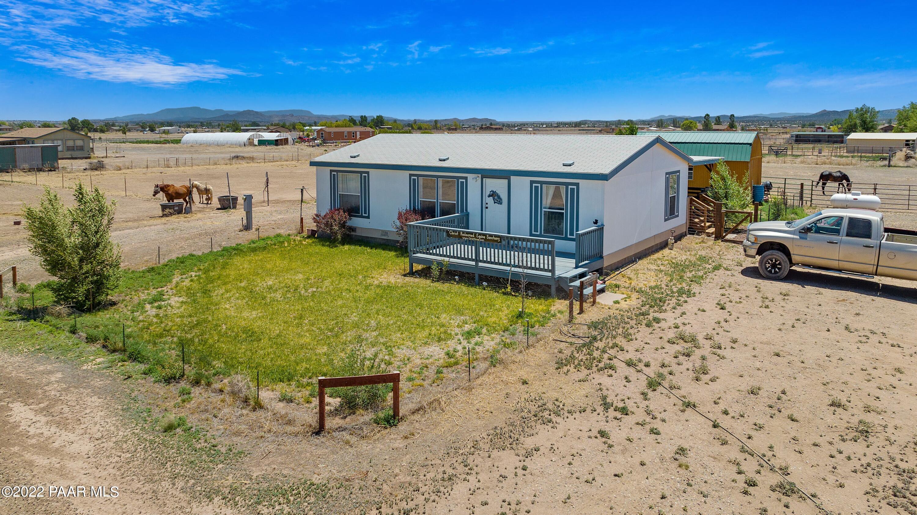 25845 North Big Springs Ranch Road Paulden, AZ 86334 - Photo 1 of 26 001_Welcome Home (1)