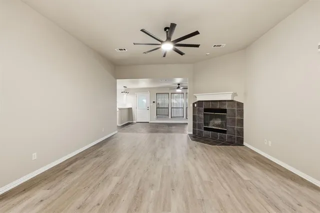 a view of a livingroom with furniture