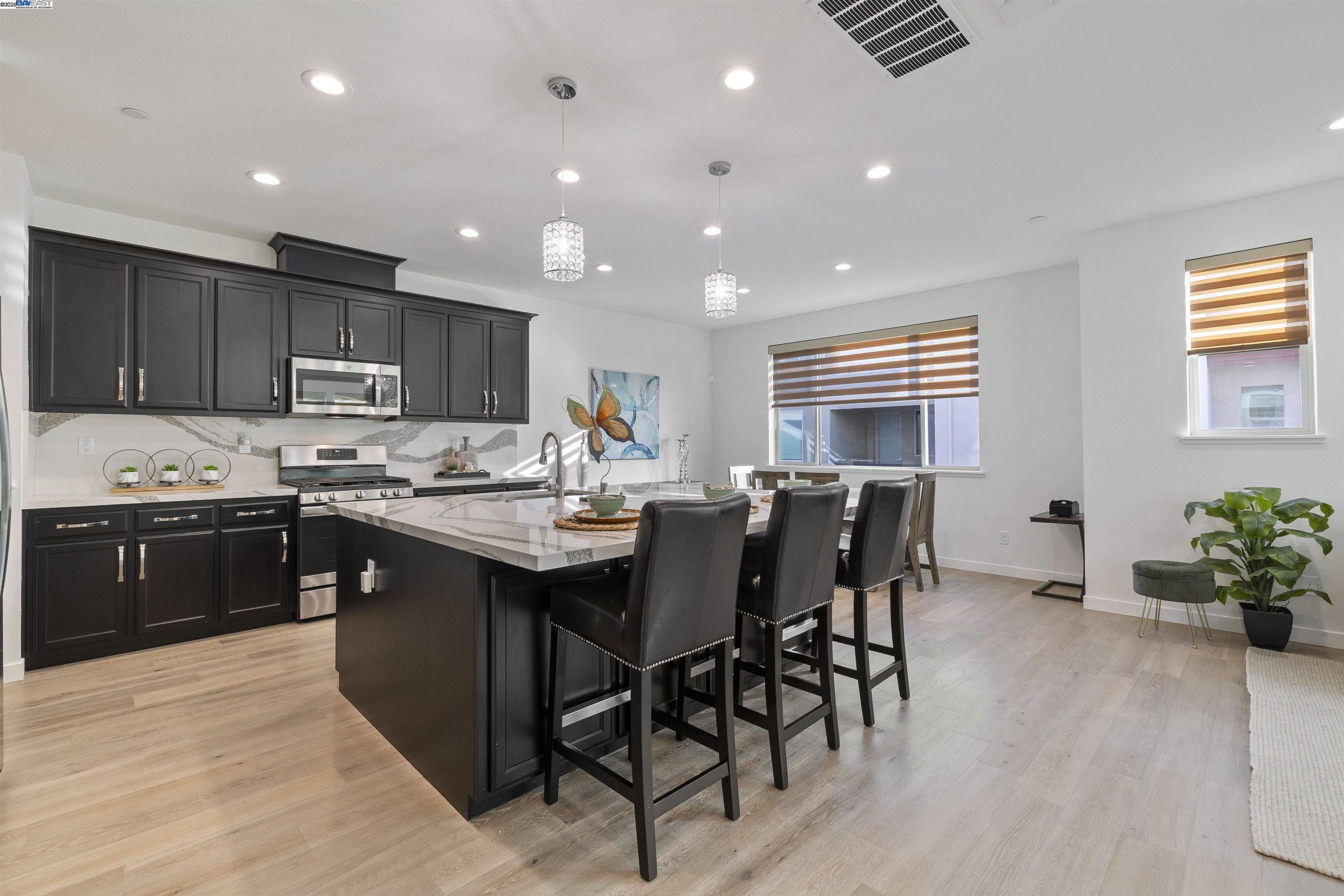 5971 Cannon Road Dublin, CA 94568 - Photo 13 of 50