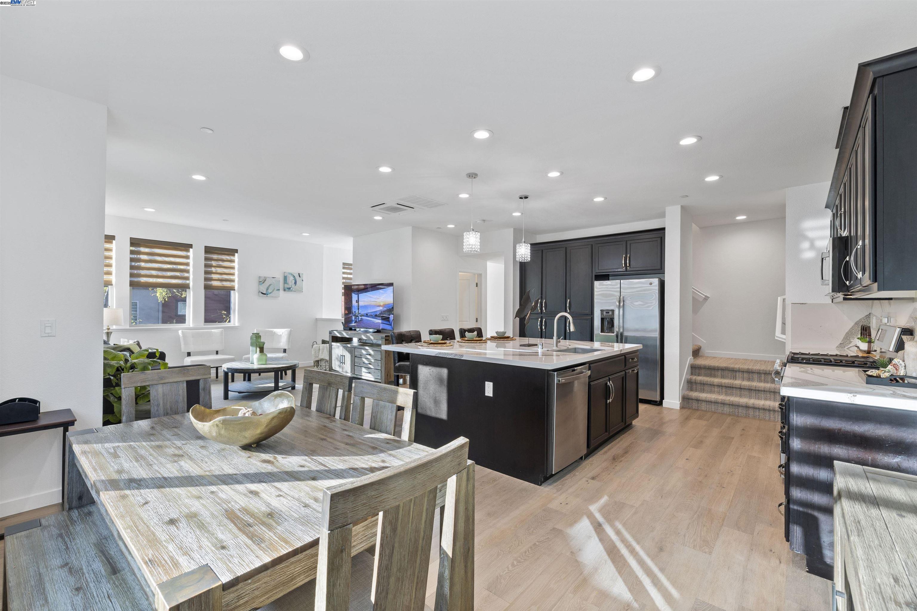 5971 Cannon Road Dublin, CA 94568 - Photo 16 of 50