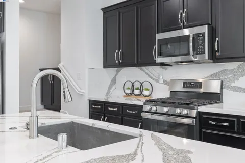 $998,888 | 5971 Cannon Road, Dublin, CA 94568