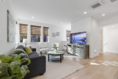 $998,888 | 5971 Cannon Road, Dublin, CA 94568