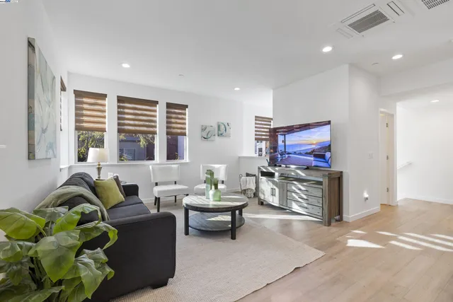 $998,888 | 5971 Cannon Road, Dublin, CA 94568