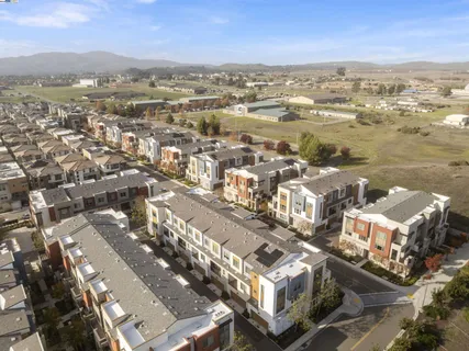 $998,888 | 5971 Cannon Road, Dublin, CA 94568