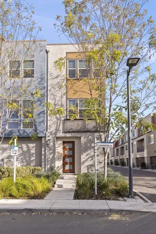 $998,888 | 5971 Cannon Road, Dublin, CA 94568