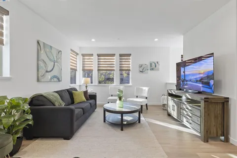 $998,888 | 5971 Cannon Road, Dublin, CA 94568