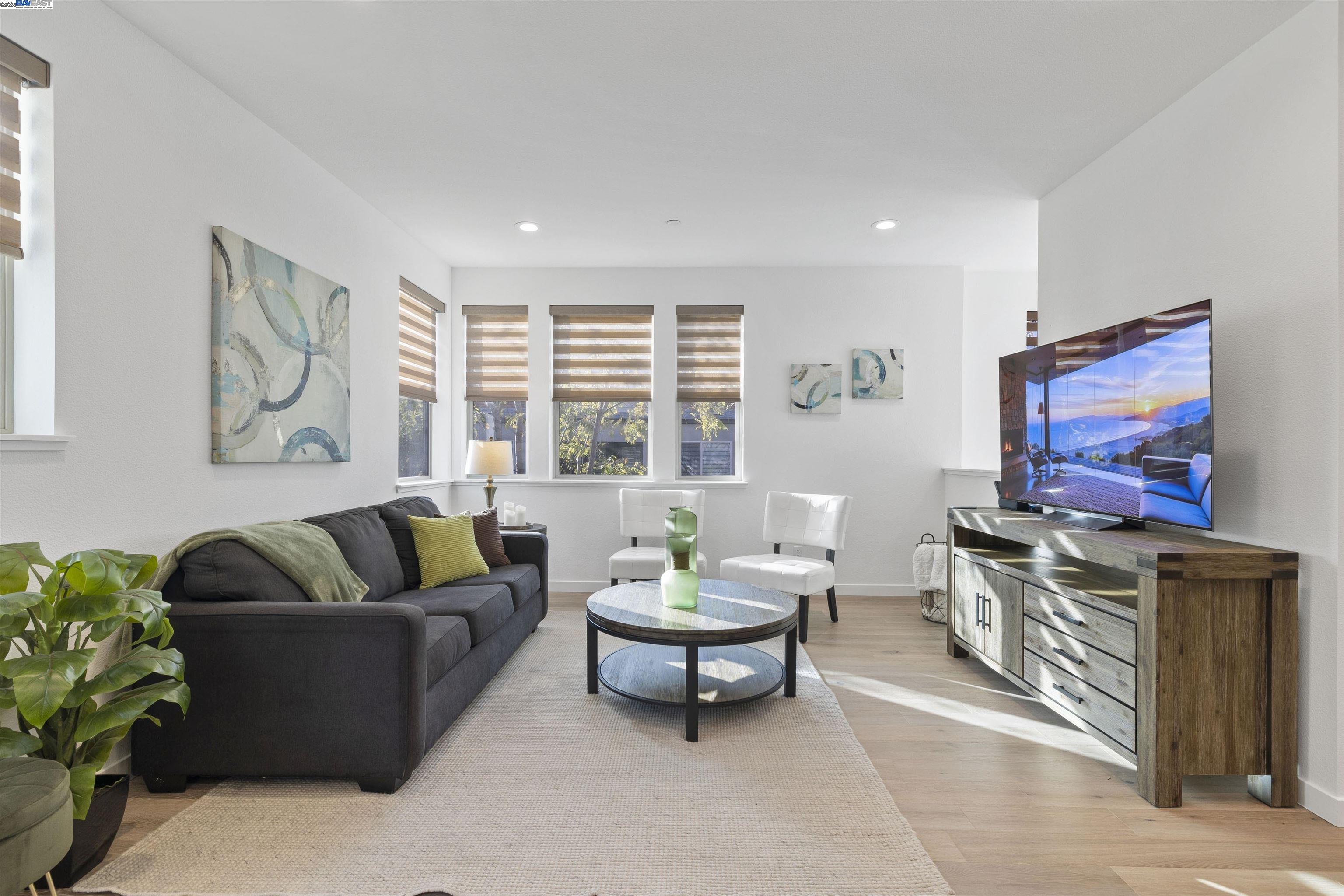 5971 Cannon Road Dublin, CA 94568 - Photo 5 of 50