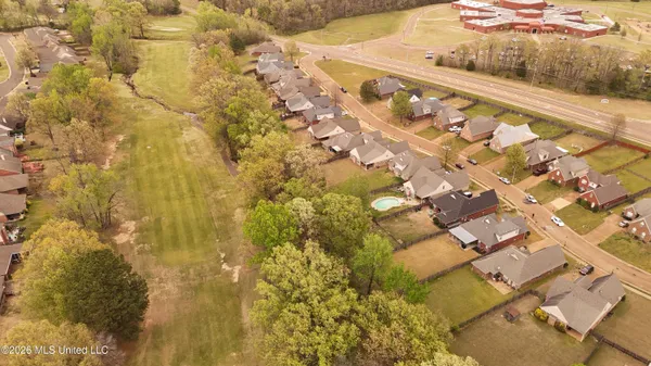 $320,000 | 593 Classic Drive North, Hernando, MS 38632