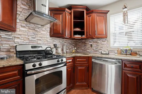 $569,900 | 2114 Montrose Street, Philadelphia, PA 19146