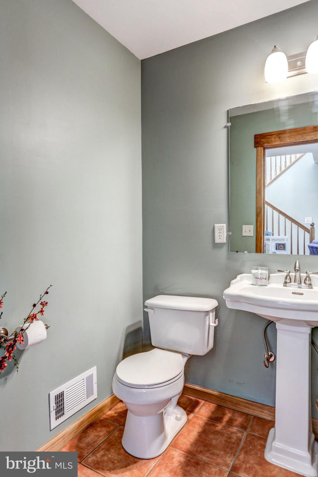 180 Bran Road Sinking Spring, PA 19608 - Photo 25 of 54 Half Bathroom