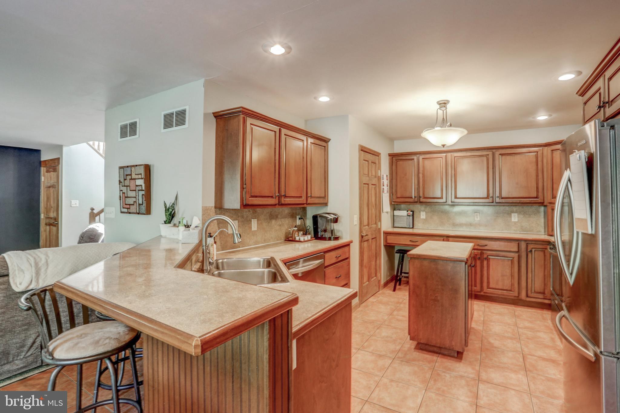 180 Bran Road Sinking Spring, PA 19608 - Photo 29 of 54 Kitchen