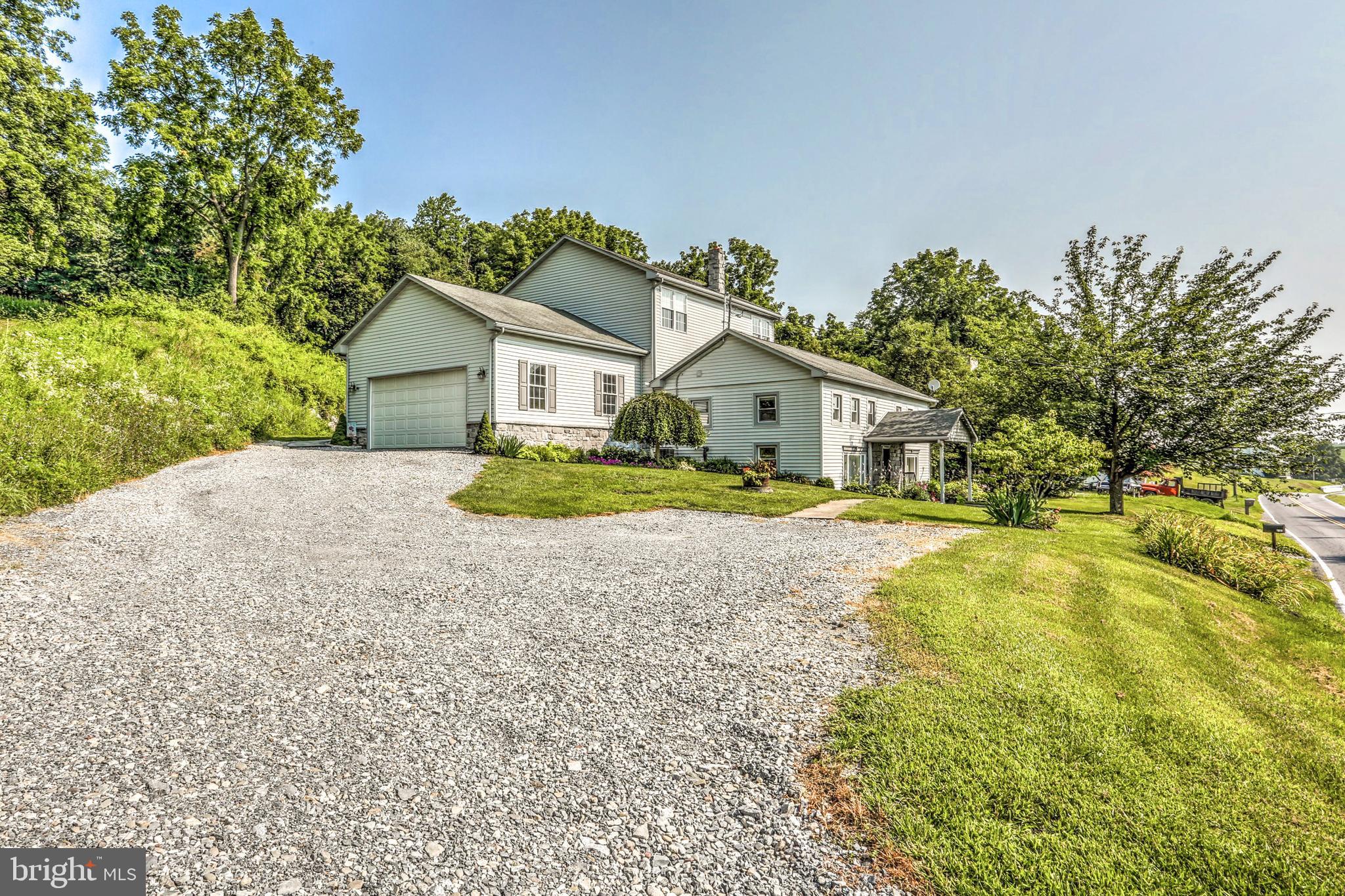 180 Bran Road Sinking Spring, PA 19608 - Photo 5 of 54 Side Exterior