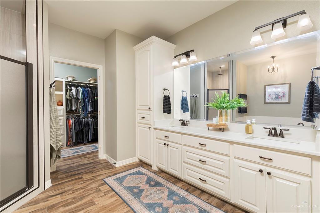 804 Splendor Boulevard Edinburg, TX 78542 - Photo 9 of 32