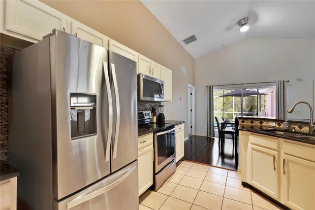 $2,400 | 232 Reserve Drive, Davenport, FL 33896