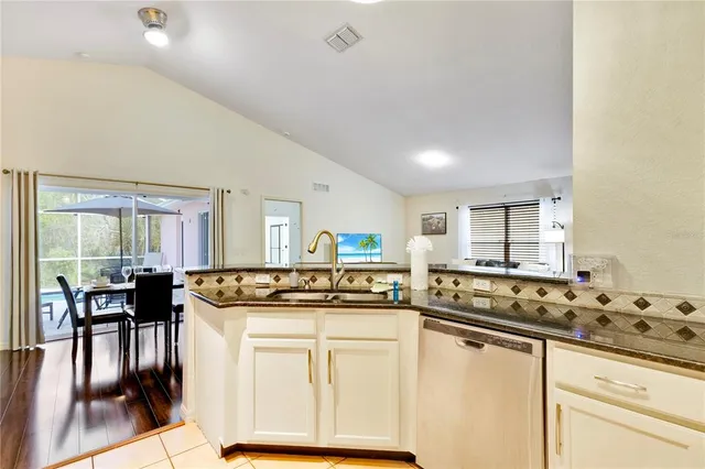 $2,400 | 232 Reserve Drive, Davenport, FL 33896